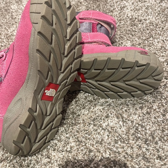 North Face pink Velcro boots. Size 13. - Picture 3 of 6